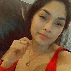 Meet your Posher, Veronicarose